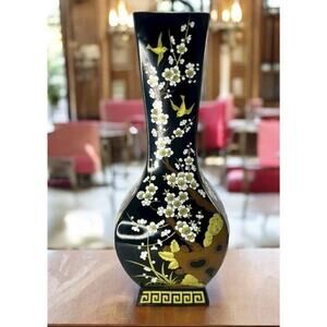 15" Chinese Famille Noire Handpainted Square Porcelain Vase